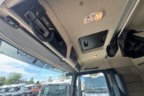 Mercedes-Benz Actros 1851 LS