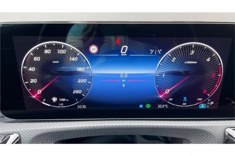 Mercedes-Benz Clase A A 200 d Sedán