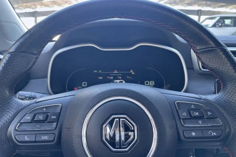MG ZS 1.5 Luxury