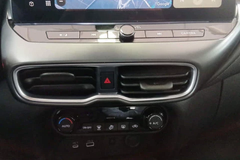 Nissan Juke 1.6 Hybrid N-Connecta Auto 105 kW (143 CV)