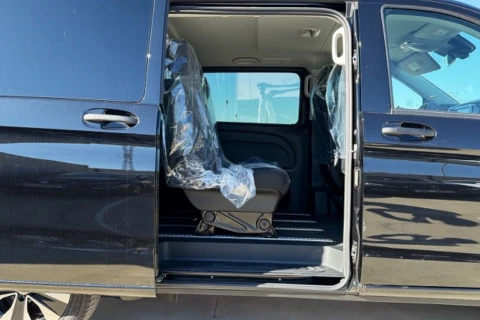 Mercedes-Benz Vito 116CDI AT 120kW Tourer Select Larga