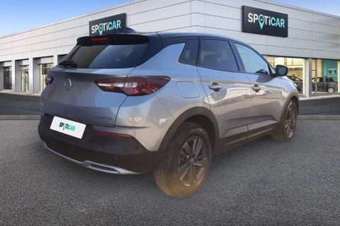 Opel Grandland X 1.2 Turbo Design & Tech