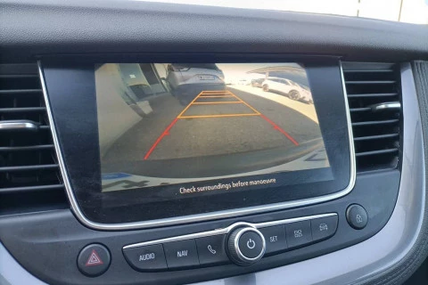 Opel Grandland X 1.2 Turbo Design & Tech