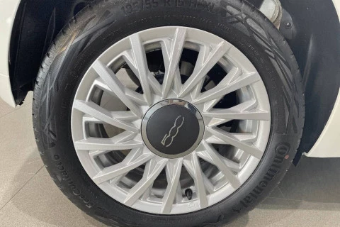 Fiat 500 Dolcevita 1.0 Hybrid 51KW (70 CV)