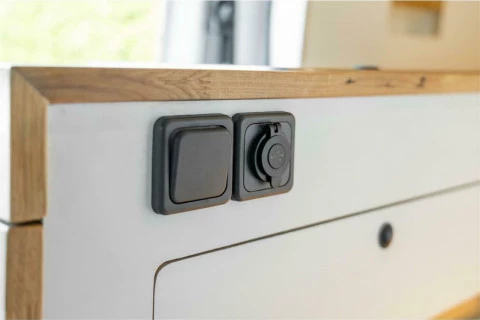 Mercedes-Benz Sprinter 906BB35