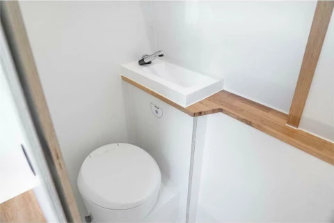 Mercedes-Benz Sprinter 906BB35