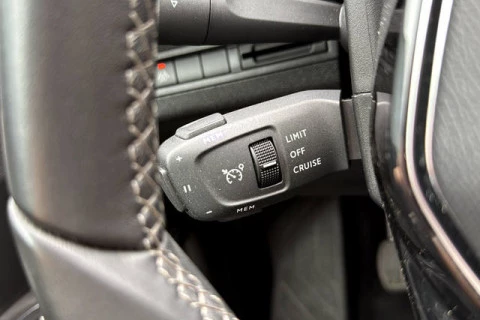 Peugeot 3008 PureTech 130 S&S Allure Pack 96 kW (130 CV)