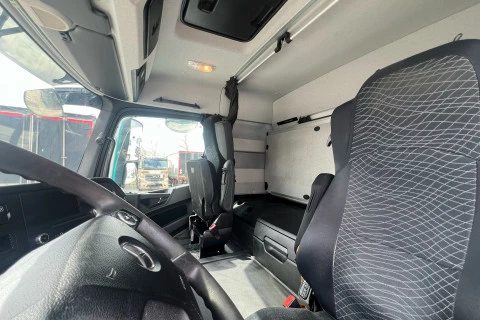 Mercedes-Benz Arocs 1845 LS