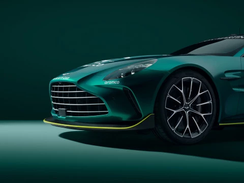 Nuevo Vantage Safety Car F1 detalles Nuevo Vantage Safety Car F1 detalles