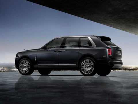 Rolls- Royce Cullinan