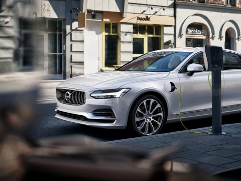 Volvo S90 T8 Twin Engine