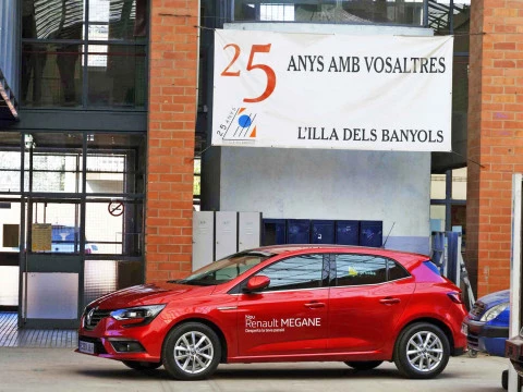 Presència Renault Ros a INS Illa de Banyola EL Prat