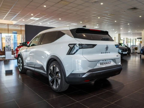 Coche eléctrico en Castilla y León: dónde cargar y cómo viajar