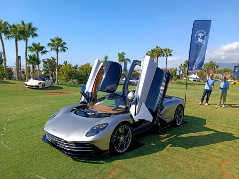 Valhalla en el concurso de elegancia Magna Cars