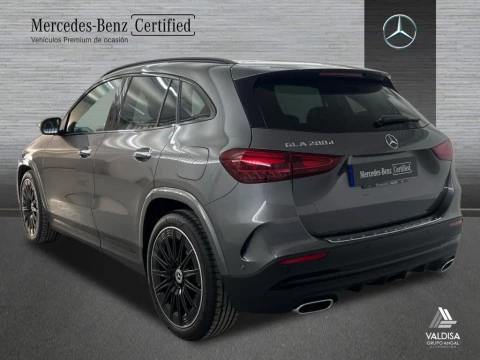 Mercedes-Benz GLA 200 d