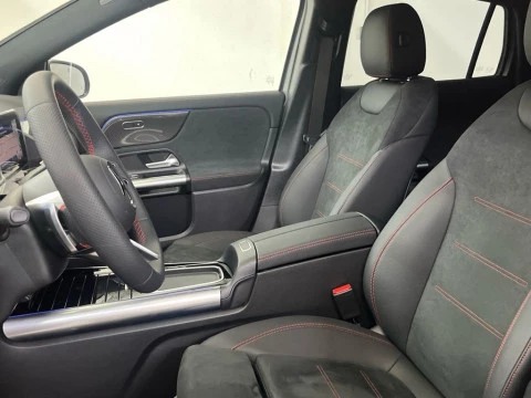 Mercedes-Benz GLA 200 d