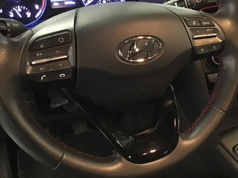 Hyundai Kona 1.0 TGDI Tecno Red 4X2