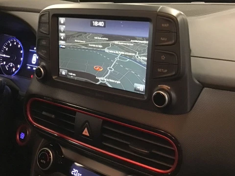 Hyundai Kona 1.0 TGDI Tecno Red 4X2