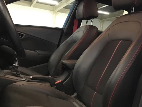 Hyundai Kona 1.0 TGDI Tecno Red 4X2