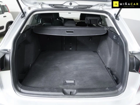 Volkswagen Golf Life 1.5 TSI 96kW 130CV Variant