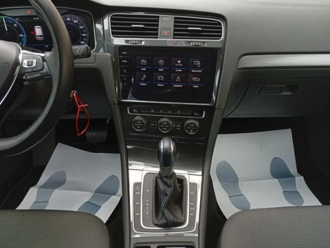 Volkswagen Golf e-Golf ePower 100 kW (136CV)