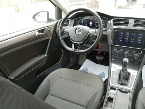 Volkswagen Golf e-Golf ePower 100 kW (136CV)