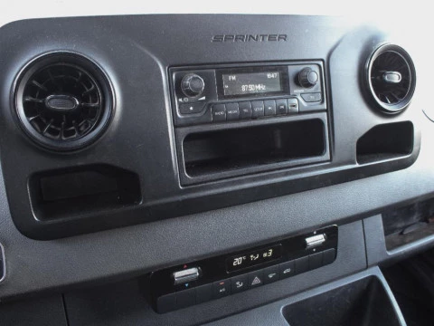 Mercedes-Benz SPRINTER 315CDI FURGON MEDIO TE