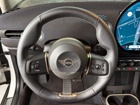 MINI Cabrio Cooper C 115 kW (156 CV)