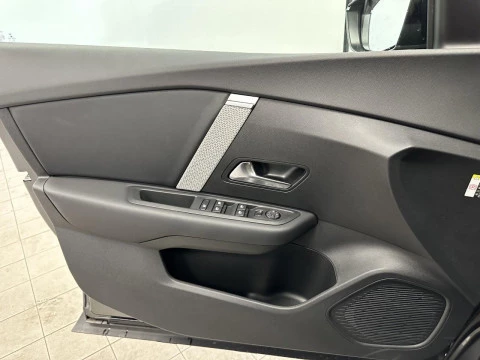 Citroën C4 X BlueHDi 130 S&S EAT8 Max