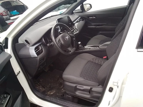Toyota C-HR 1.8 125H Advance
