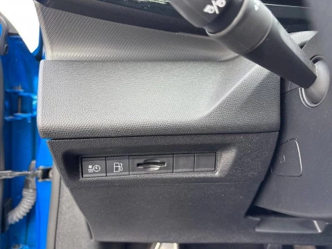 Peugeot 308 5P GT Hybrid 180 eEAT8