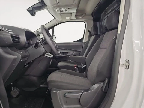 Toyota Proace City Verso Family EV L1 50kWh 136CV Active