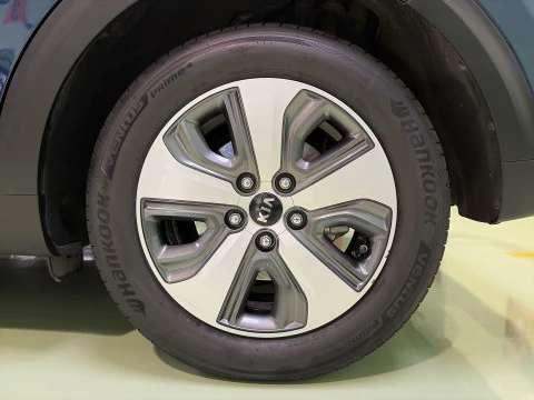 Kia Niro 1.6 GDi HEV Drive 104 kW (141 CV)