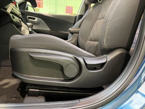 Kia Niro 1.6 GDi HEV Drive 104 kW (141 CV)
