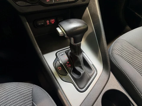Kia Niro 1.6 GDi HEV Drive 104 kW (141 CV)