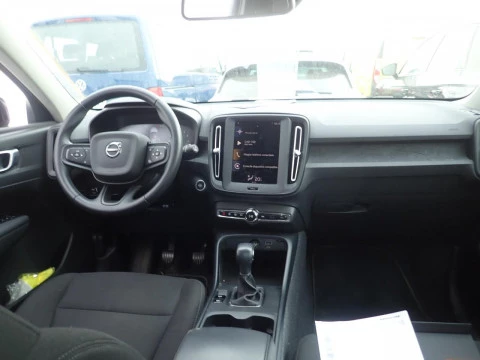 Volvo XC40 1.5 T2 Momentum Core