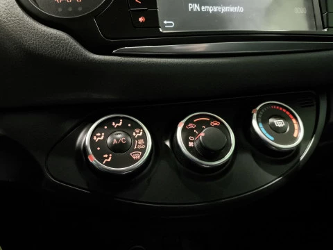 Toyota Yaris 1.3 Active MultiDrive 73 kW (99 CV)