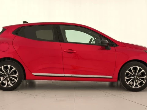 Renault Clio techno Eco-G 100cv (74kW)