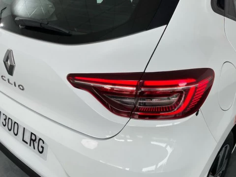 Renault Clio Business TCe 67 kW (90CV)