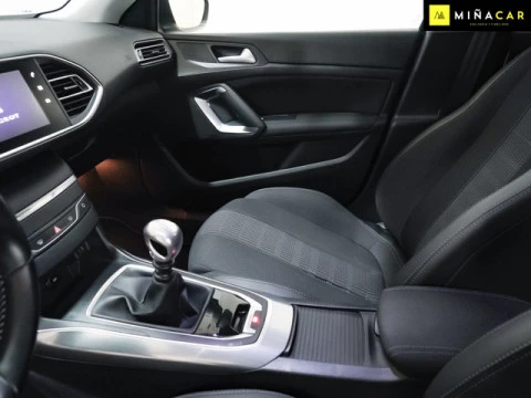 Peugeot 308 SW BlueHDI 130 Allure 96 kW (130 CV)