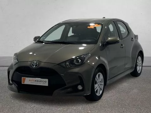 Toyota Yaris 1.5 120H Style Toyota Yaris 1.5 120H Style