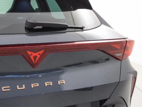Cupra Formentor E-HYBRID DSG 204 5P