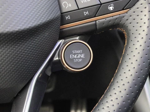 Cupra Formentor E-HYBRID DSG 204 5P