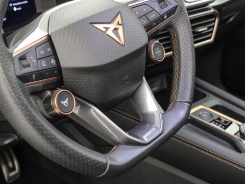 Cupra Formentor E-HYBRID DSG 204 5P