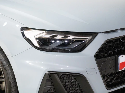 Audi A1 Sportback Black line 30 TFSI 81kW S tron