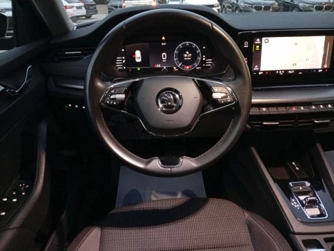 Skoda Octavia 1.0 TSI 81kW(110CV) DSG mHEV Ambition