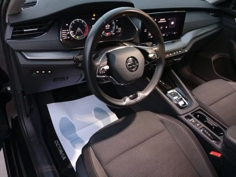 Skoda Octavia 1.0 TSI 81kW(110CV) DSG mHEV Ambition