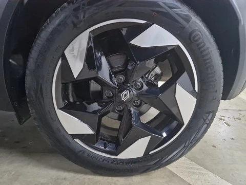 Renault Captur techno Eco-G 100cv (74 kW)