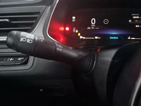 Renault Captur techno Eco-G 100cv (74 kW)