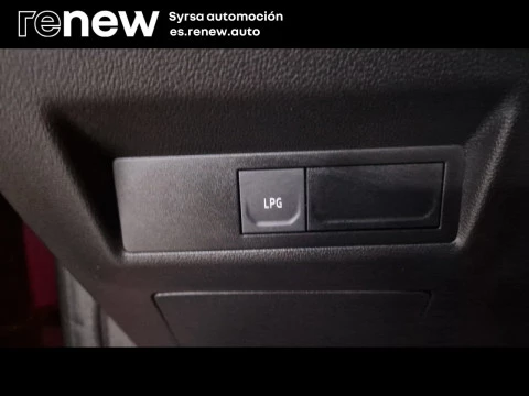 Renault Captur techno Eco-G 100cv (74 kW)